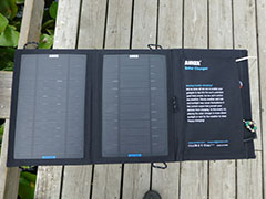 ソーラーバッテリー
