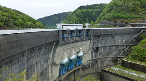 天ヶ瀬ダム
