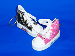 スニーカーキーホルダー